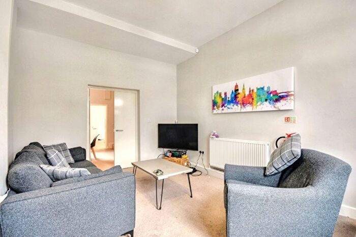 2 Bedroom End Of Terrace House For Sale In Gladstone Street, Nottingham, NG7