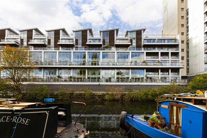 1 Bedroom Flat To Rent In Palmers Road, Shoreditch, E2