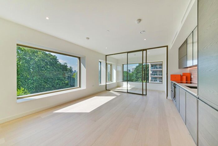 2 Bedroom Flat To Rent In Deanston Building, Riverscape, London, E16