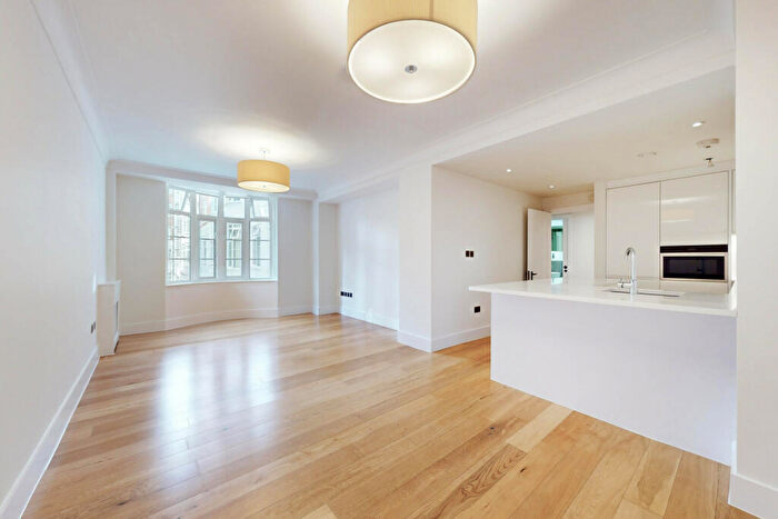 2 Bedroom Apartment To Rent In Grove End Gardens, Grove End Road, St John's Wood, London, NW8