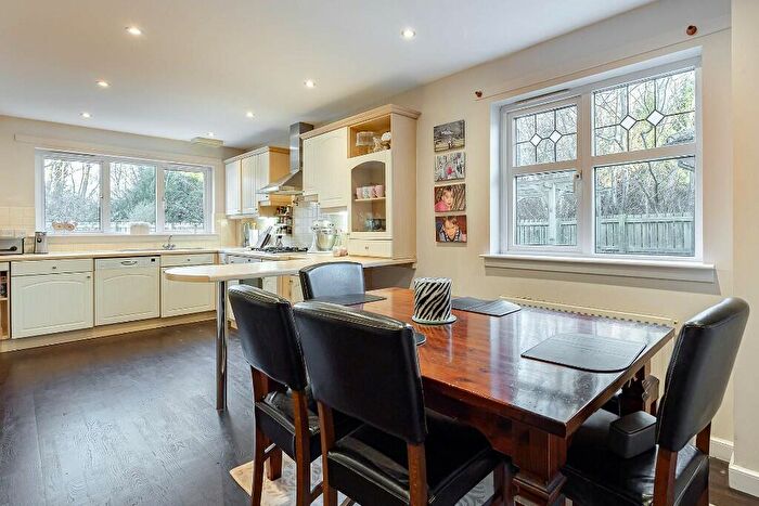 5 Bedroom Detached House For Sale In Clark Avenue, Linlithgow, EH49