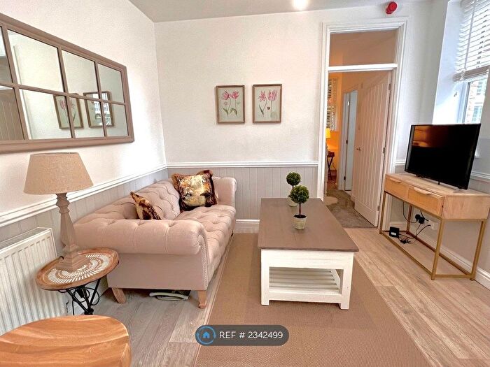 1 Bedroom Flat To Rent In Fulwood Road, Sheffield, S10