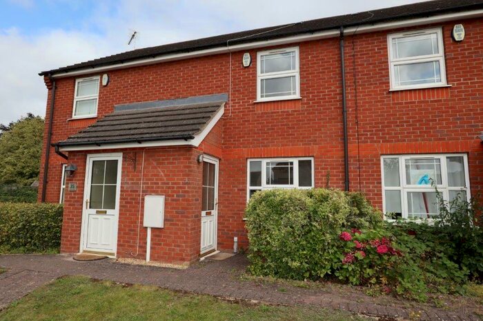2 Bedroom Semi-Detached House To Rent In Spire View, Sleaford, NG34