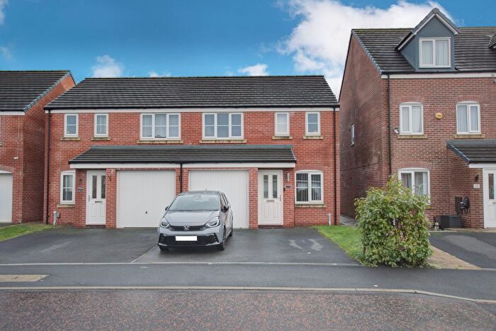 3 Bedroom Semi Detached House For Sale In Thornton Drive, Newton-Le-Willows, WA12