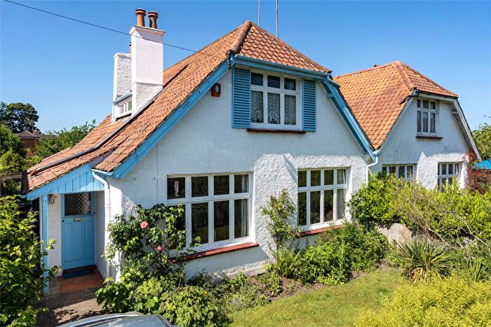 3 Bedroom Semi-Detached House For Sale In Highlands Avenue, Leatherhead, Surrey, KT22