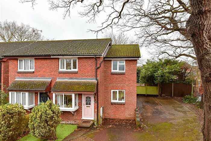 2 Bedroom Semi-Detached House For Sale In Copperfields, Fetcham, Leatherhead, Surrey, KT22