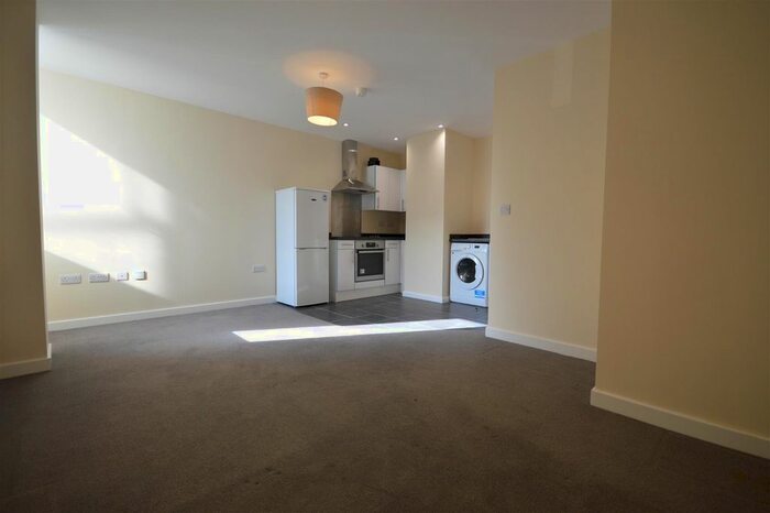 Studio To Rent In St. Georges Retail Park, St. Georges Way, Leicester, LE1