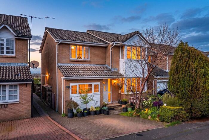 4 Bedroom Detached House For Sale In Gardrum Gardens, Shieldhill, FK1