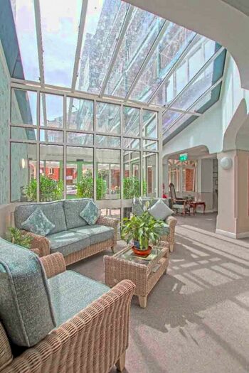 2 Bedroom Retirement Property For Sale In Forum Court, Lord Street, Southport, PR8