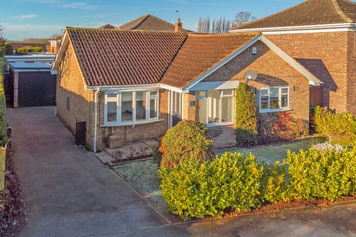 2 Bedroom Detached Bungalow For Sale In Appletree Drive, Hambleton, Selby, YO8