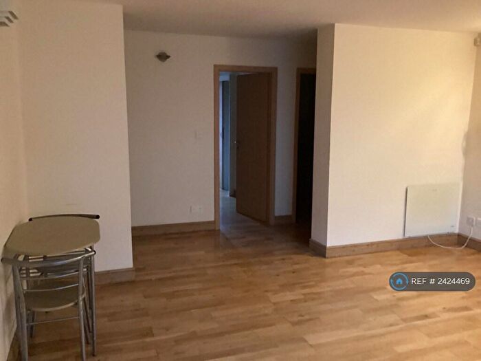 1 Bedroom Flat To Rent In Milnrow Rochdale, Milnrow, Rochdale, OL16