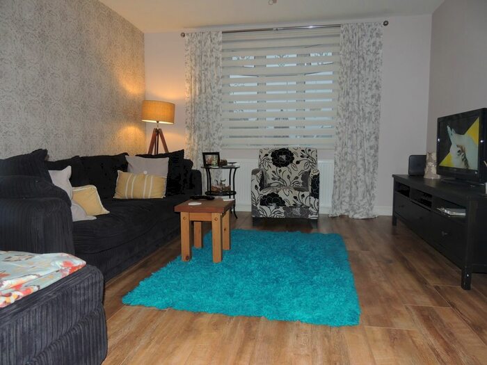 3 Bedroom End Of Terrace House To Rent In Mortimer Way, Braunstone, Leicester, LE3