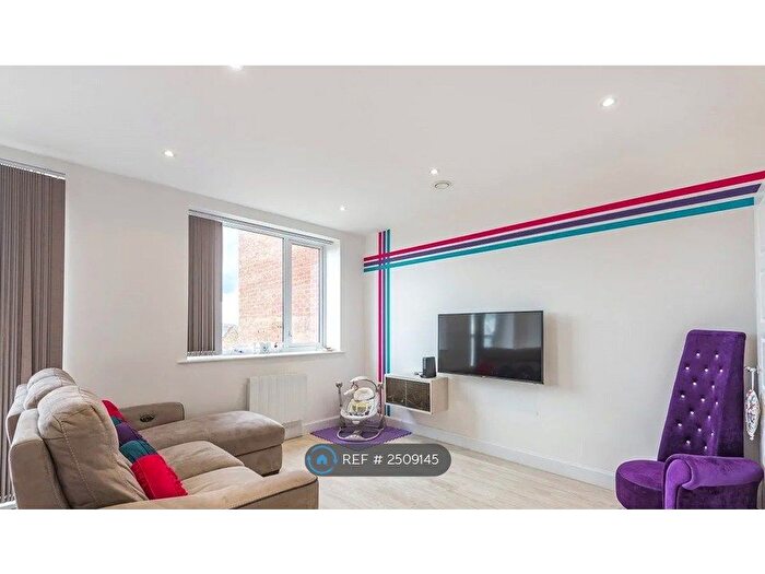 2 Bedroom Flat To Rent In Albers Court, Harrow, HA3