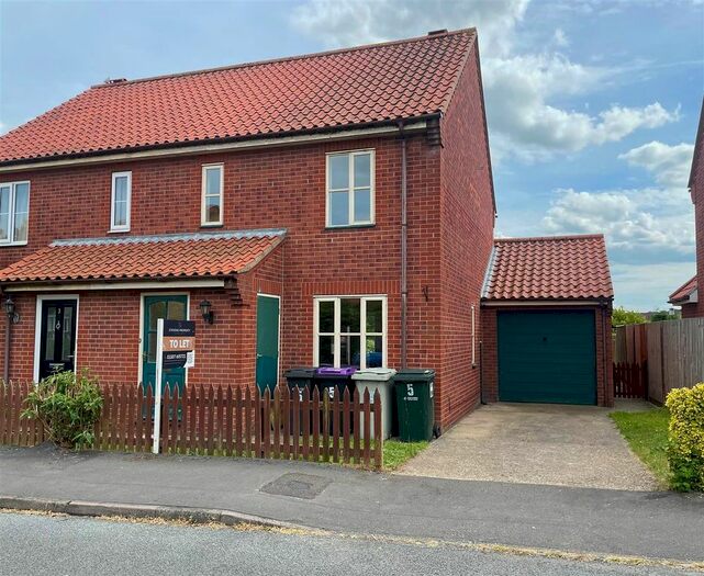 2 Bedroom Semi-Detached House To Rent In Parsons Halt, Louth, LN11