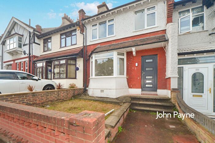 4 Bedroom Terraced House To Rent In Rochdale Road, London, SE2