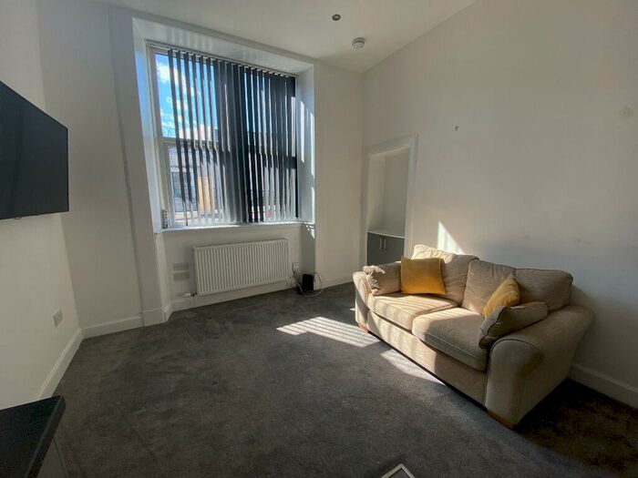 1 Bedroom Flat To Rent In Main Street, Busby, Glasgow, G76