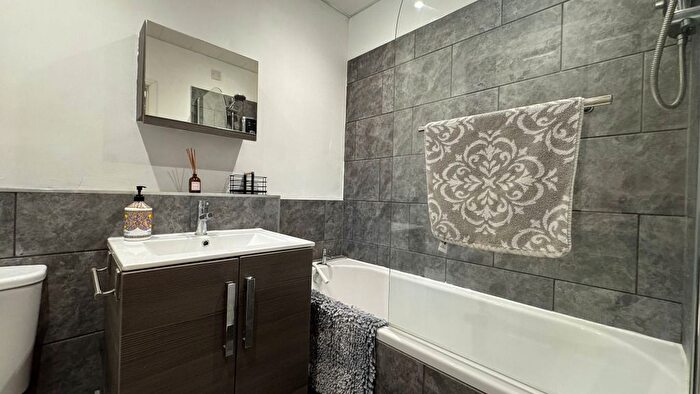 1 Bedroom Flat To Rent In Houldsworth Street, Finnieston, Glasgow, G3