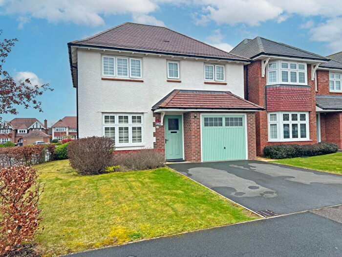 4 Bedroom Detached House For Sale In Borrowby Close, Hamilton, Leicester, Leicestershire, LE5