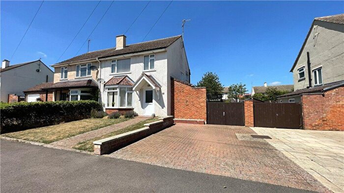 3 Bedroom Semi-Detached House To Rent In Cody Road, Clapham, MK41