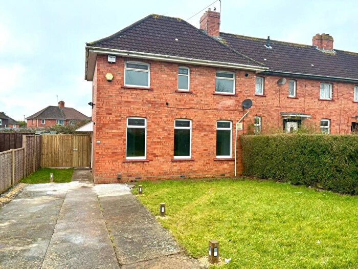 3 Bedroom End Of Terrace House To Rent In Pen Park Road, Southmead, Bristol, BS10