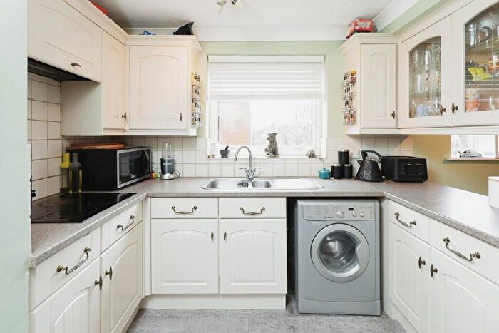 2 Bedroom Apartment For Sale In Vesey Road, Sutton Coldfield, B73