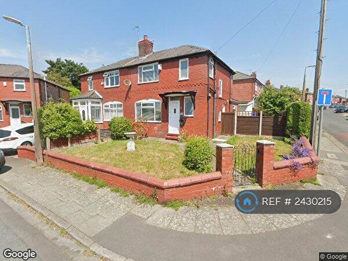 3 Bedroom Semi-Detached House To Rent In Parksway, Swinton, Manchester, M27