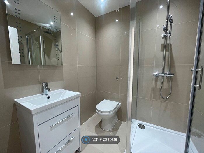 2 Bedroom Flat To Rent In Widford Road, Chelmsford, CM2