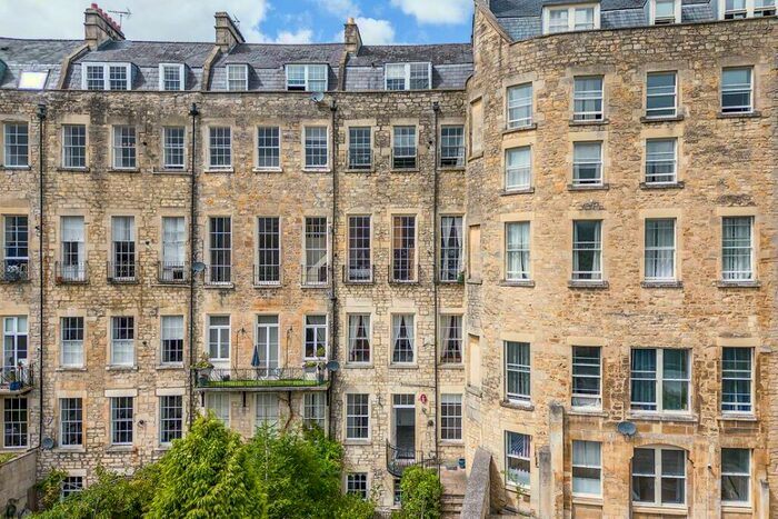 2 Bedroom Apartment To Rent In Grosvenor Place, Bath, BA1