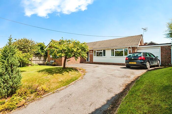 3 Bedroom Bungalow For Sale In School Lane, Washington, Pulborough, West Sussex, RH20