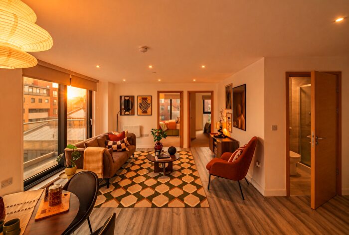 2 Bedroom Apartment To Rent In The Radiant, Kirkstall Road, Leeds, West Yorkshire, LS3