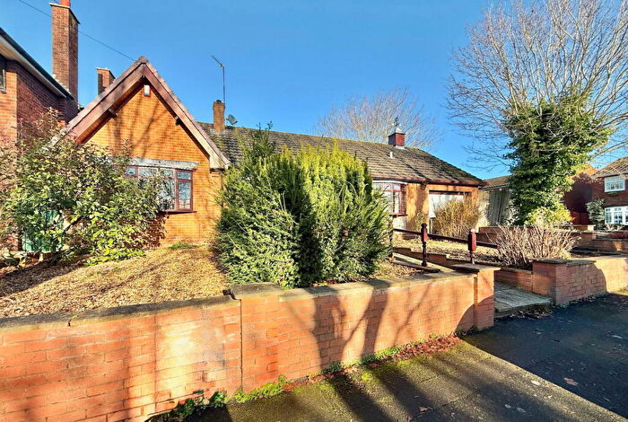 3 Bedroom Detached Bungalow For Sale In St James Street, Lower Gornal, DY3
