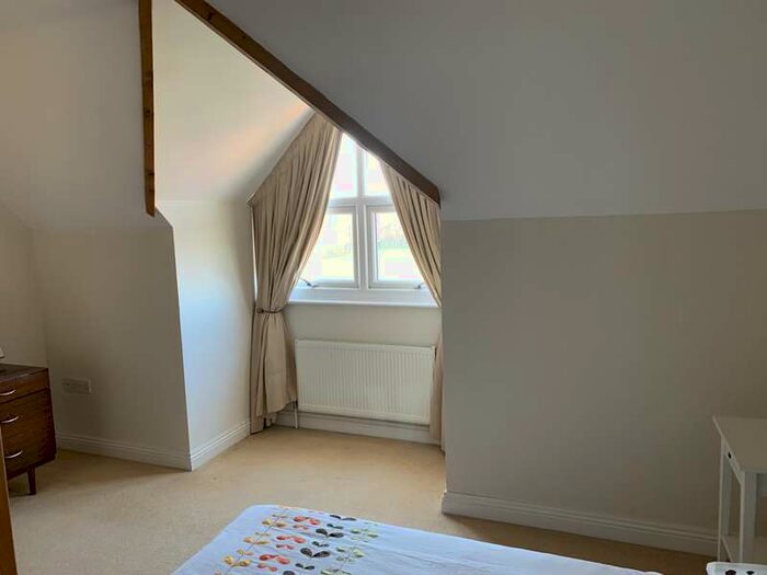 3 Bedroom Terraced House To Rent In Hill Lane, Southampton, SO15