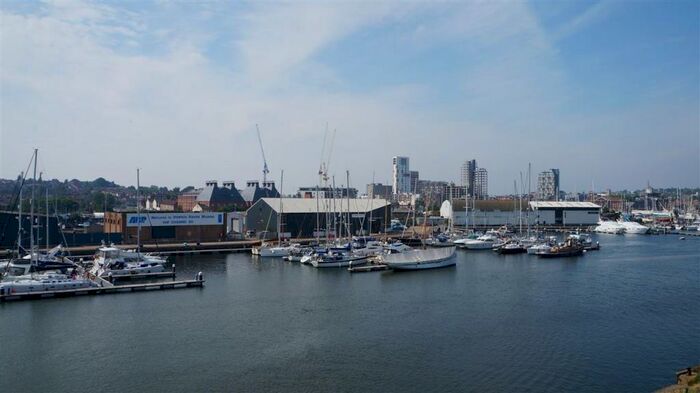 2 Bedroom Apartment To Rent In Capstan House, Patterson Rd, Ipswich, IP3