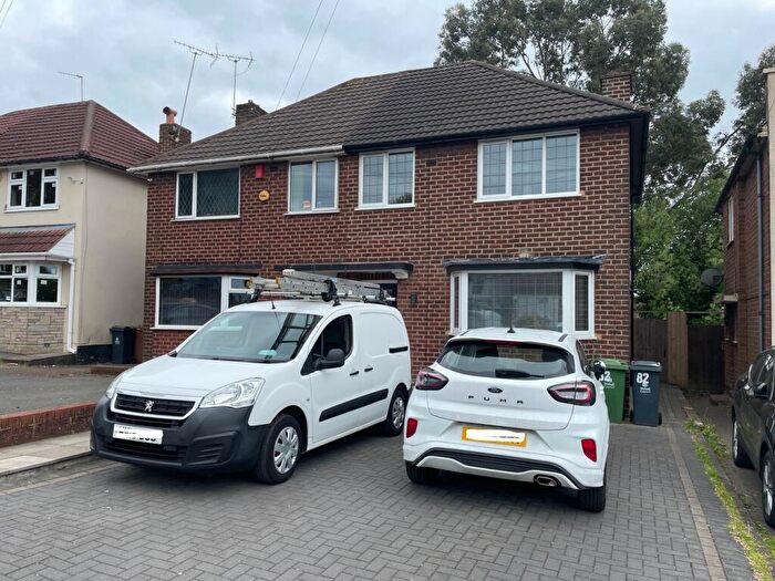 3 Bedroom Semi-Detached House To Rent In Tyndale Crescent, Great Barr, Birmingham, B43