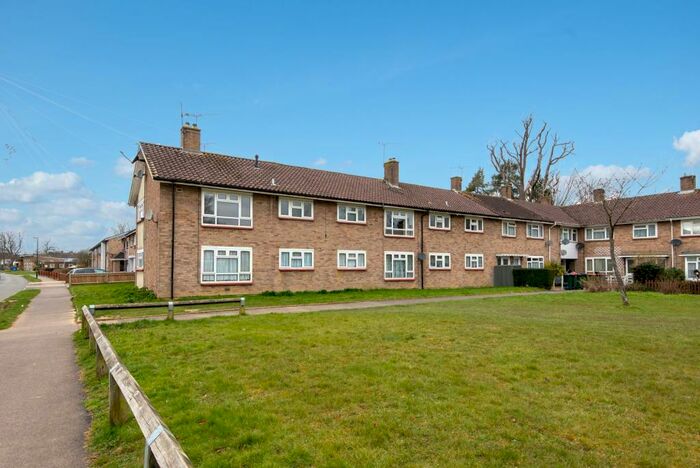 2 Bedroom Maisonette To Rent In Shackleton Road, Crawley, RH10