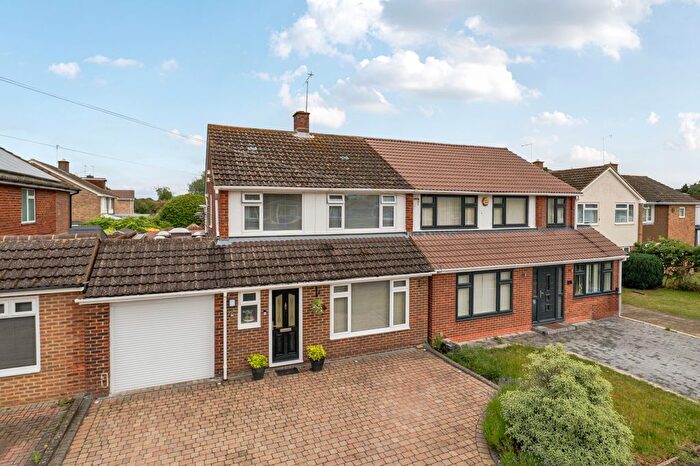 4 Bedroom Semi-detached House For Sale In Redford Road, Windsor, SL4