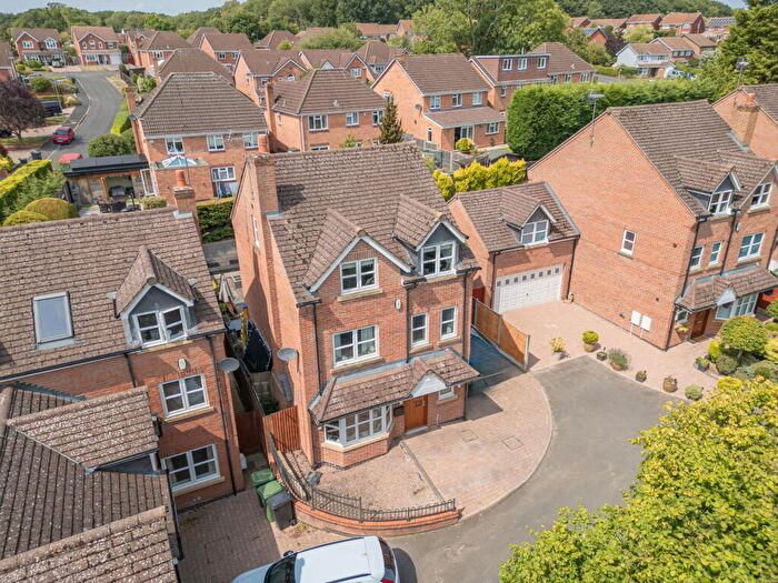 4 Bedroom Detached House For Sale In Prudden Close, Walkwood, Redditch, B97