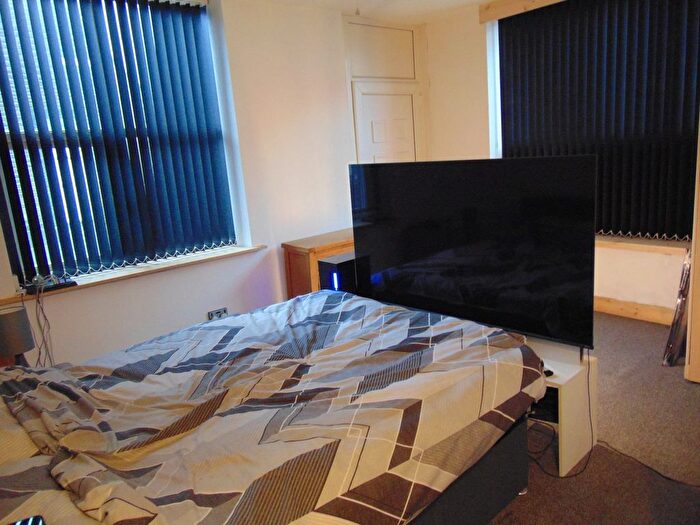 1 Bedroom Flat To Rent In Furness Street, Burnley, BB10