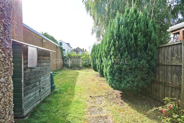 1 Bedroom Flat To Rent In Kings Road, Kingston Upon Thames, KT2
