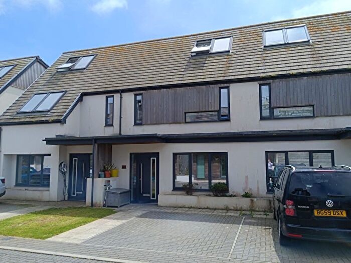 3 Bedroom Terraced House To Rent In Hilgrove Mews, Newquay, TR7
