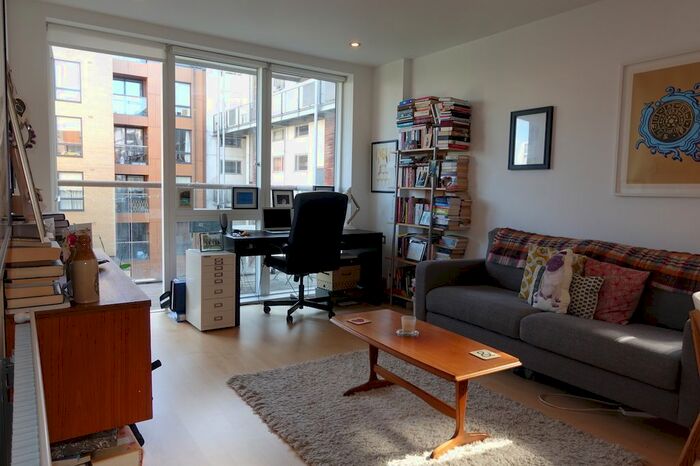 1 Bedroom Flat To Rent In Canal Wharf, Hackney, E8