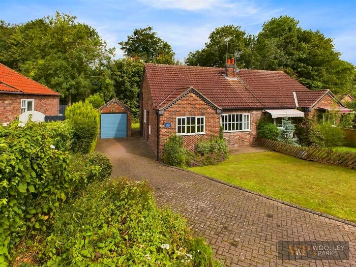 2 Bedroom Semi-Detached Bungalow For Sale In Main Street, Kirkburn, Driffield, YO25
