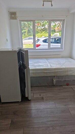 1 Bedroom Studio To Rent In Kent Close, Mitcham, CR4