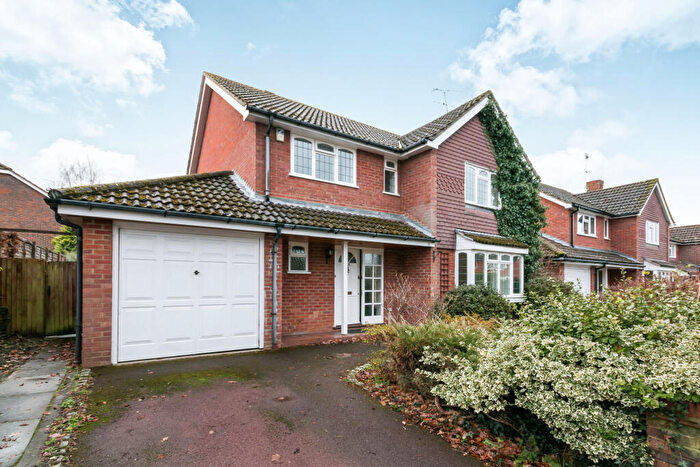 4 Bedroom Detached House To Rent In Shire Avenue Fleet, GU51