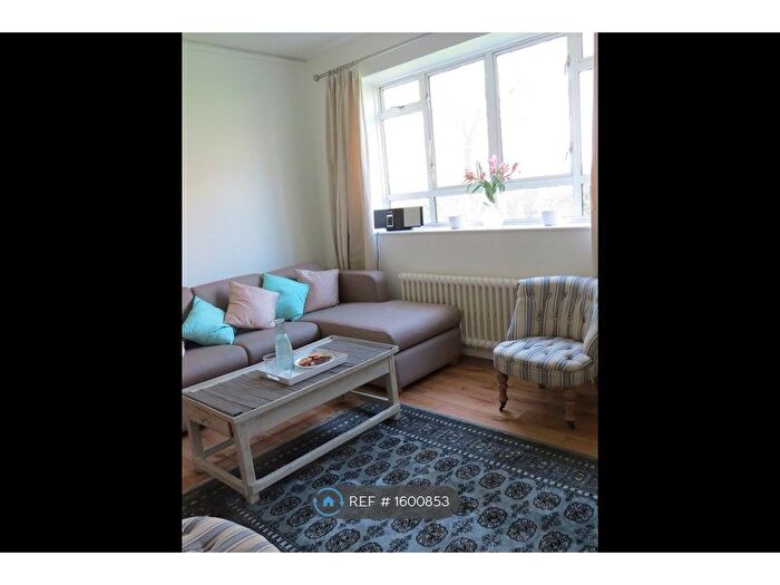 2 Bedroom Flat To Rent In Keats House, London, SW1V