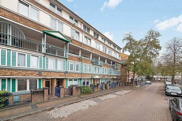 2 Bedroom Flat For Sale In East Surrey Grove, Peckham, SE15