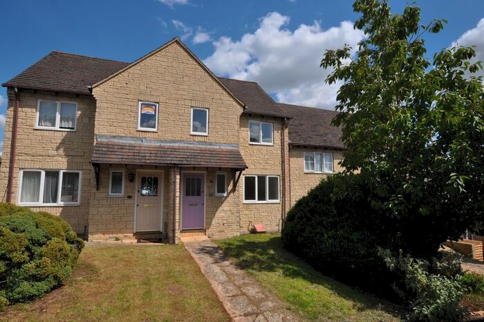 3 Bedroom Terraced House To Rent In Cuckoo Close, Bussage, Stroud, GL6