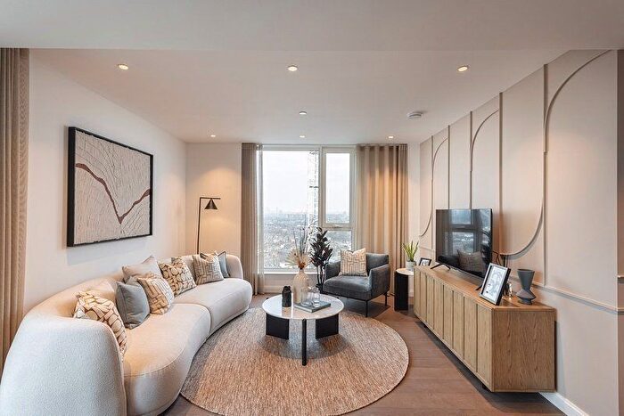 1 Bedroom Flat For Sale In Oval Village, Kennington Lane, SE11