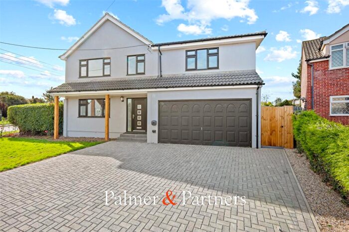 5 Bedroom Detached House For Sale In Cedar Crescent, Lawford, Manningtree, Essex, CO11