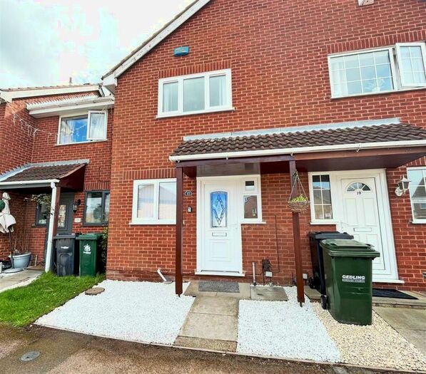 2 Bedroom Town House To Rent In Henley Close, Netherfield, Nottingham, NG4